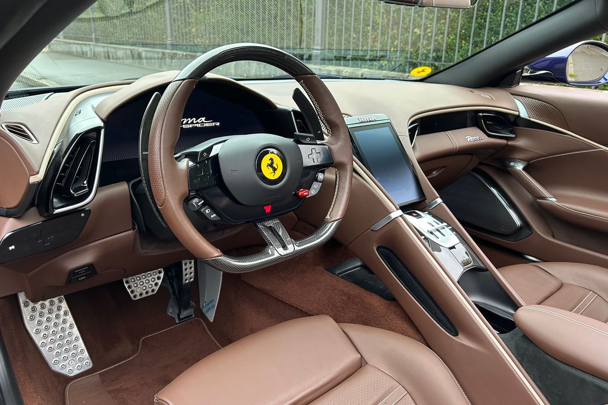 Ferrari Roma Spider