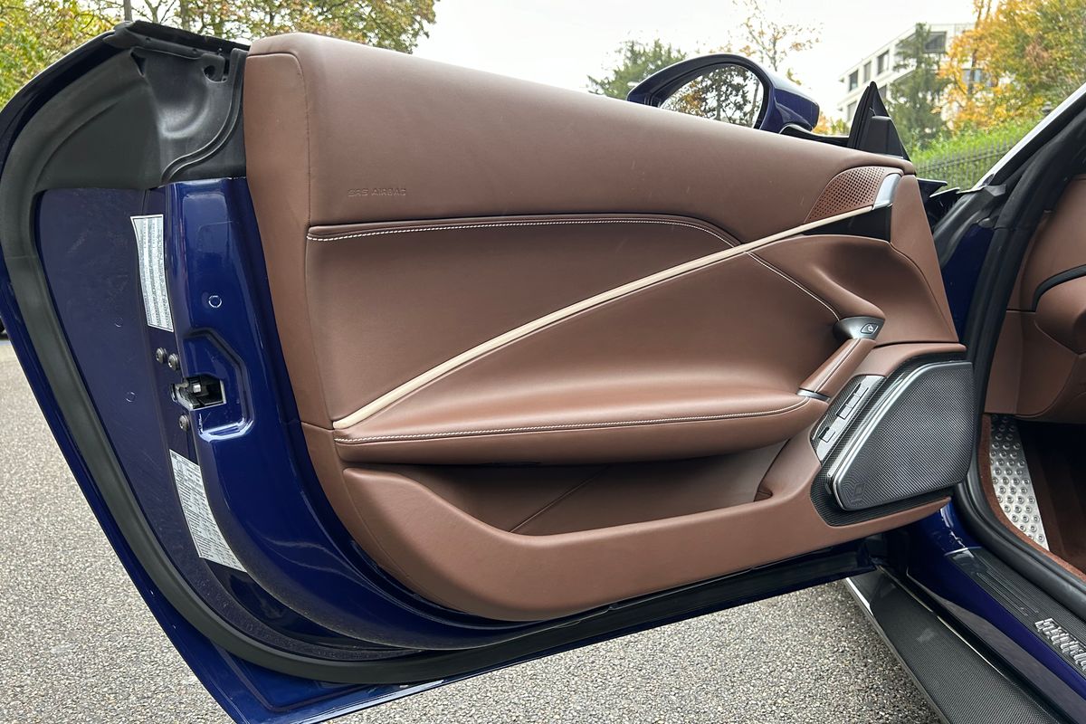 Ferrari Roma Spider