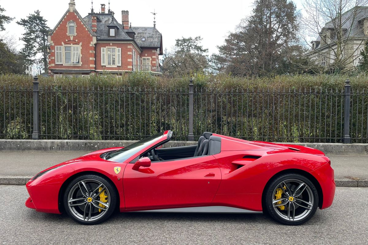 Ferrari 488 Spider