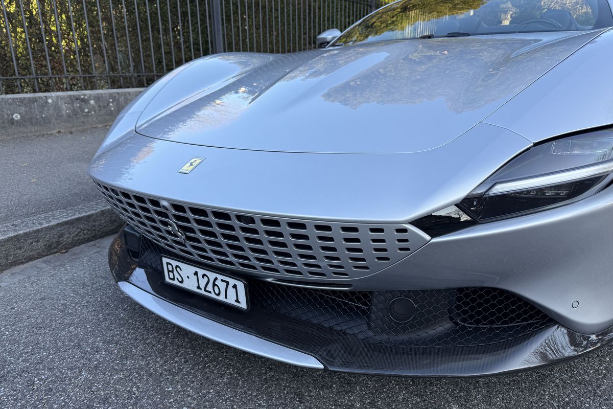 Ferrari Roma Spider
