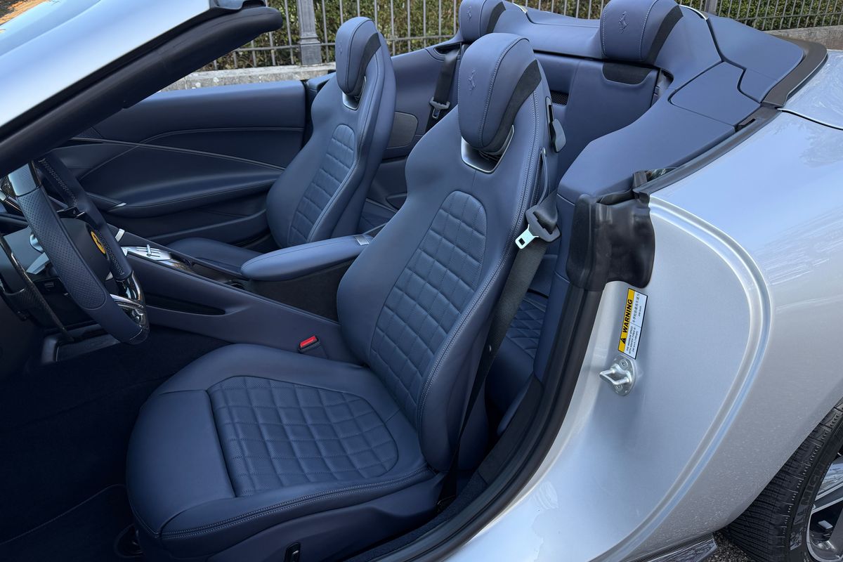 Ferrari Roma Spider