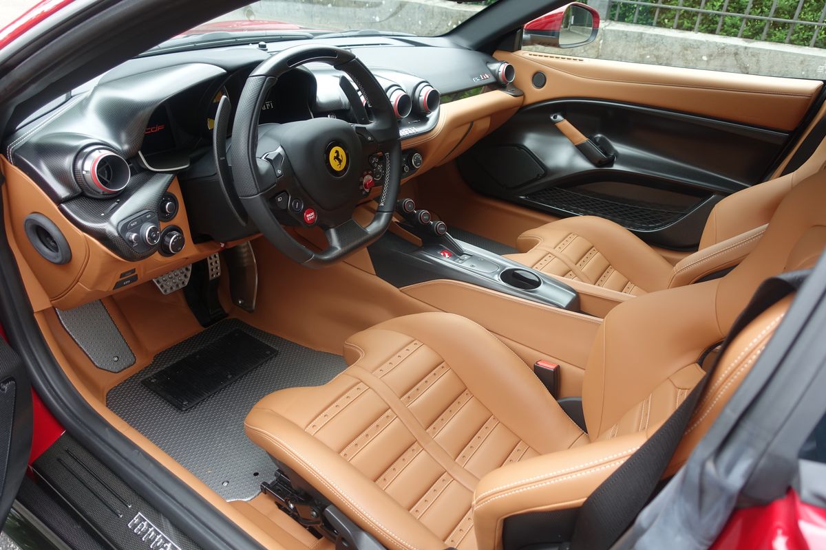 Ferrari F12 TDF