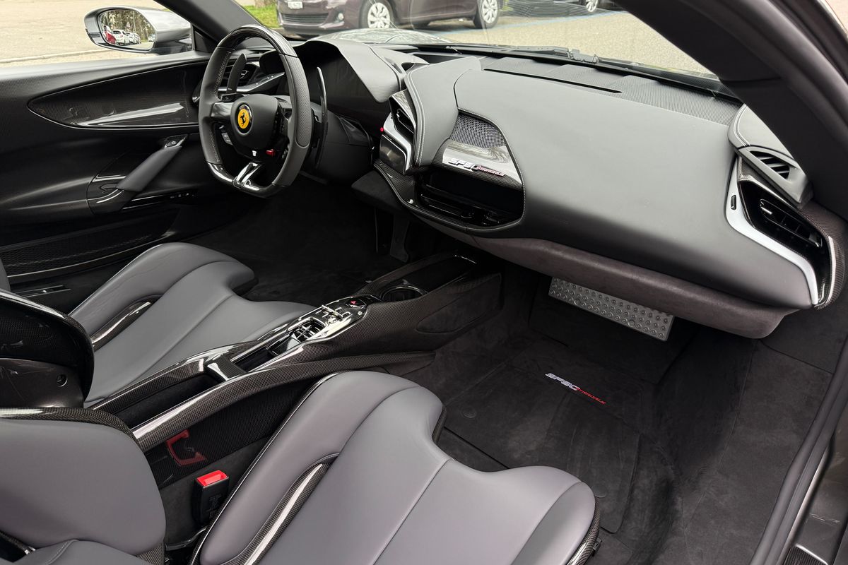 Ferrari SF90 Stradale "Assetto Fiorano"