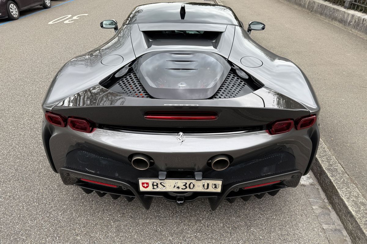 Ferrari SF90 Stradale "Assetto Fiorano"