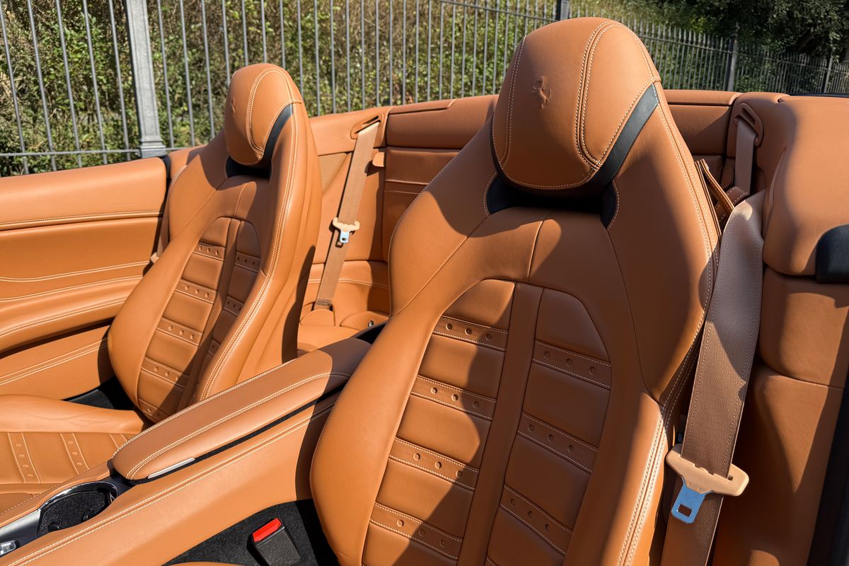 Ferrari California T