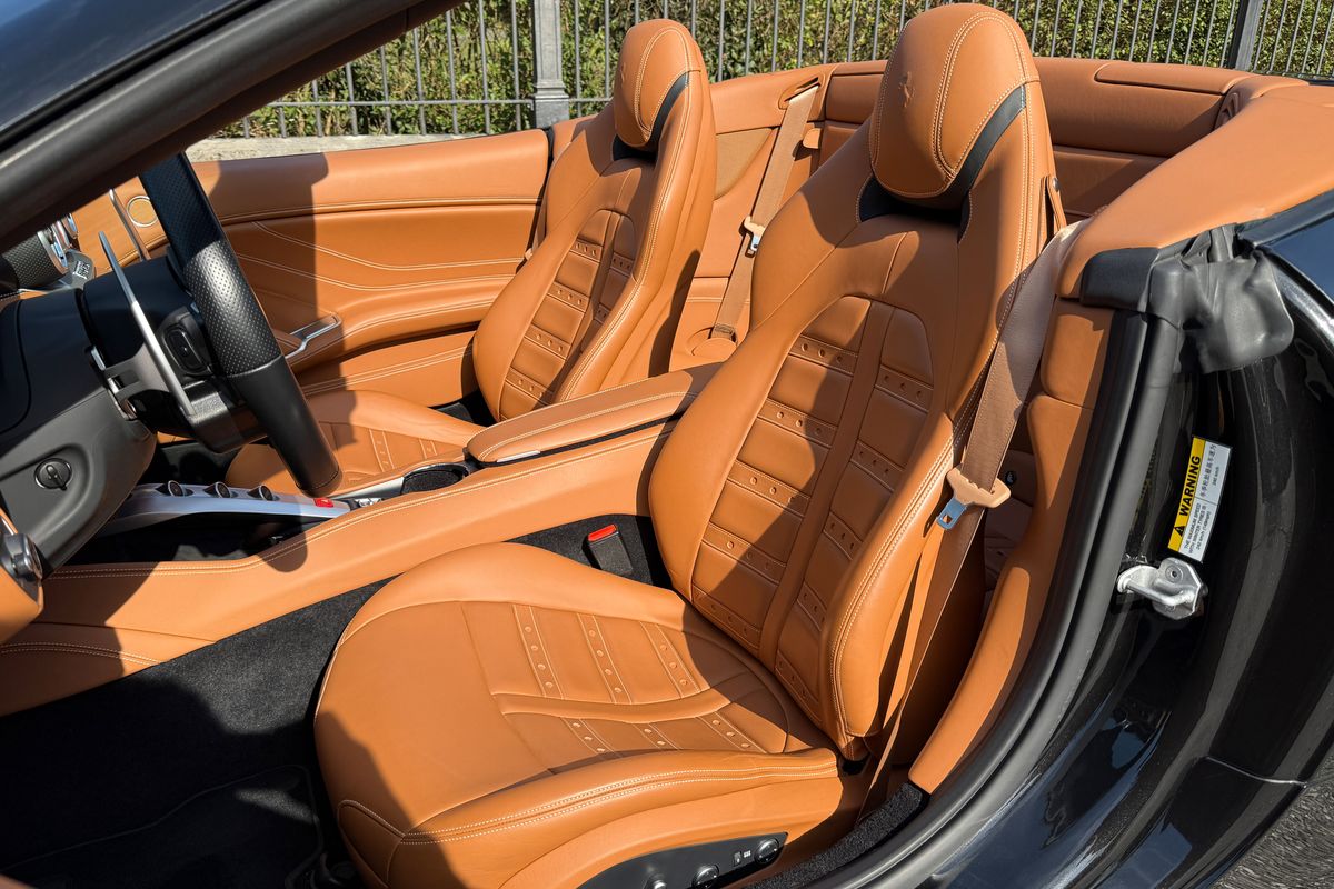 Ferrari California T
