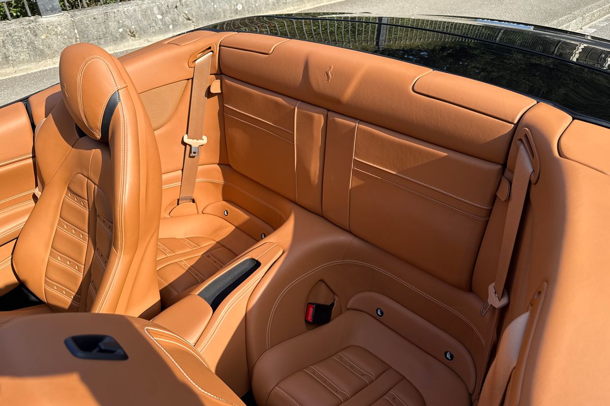 Ferrari California T