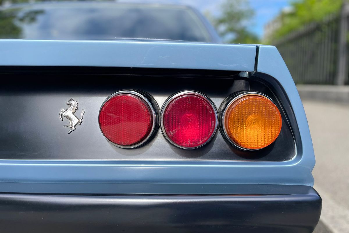 Ferrari 365 GT4 2+2