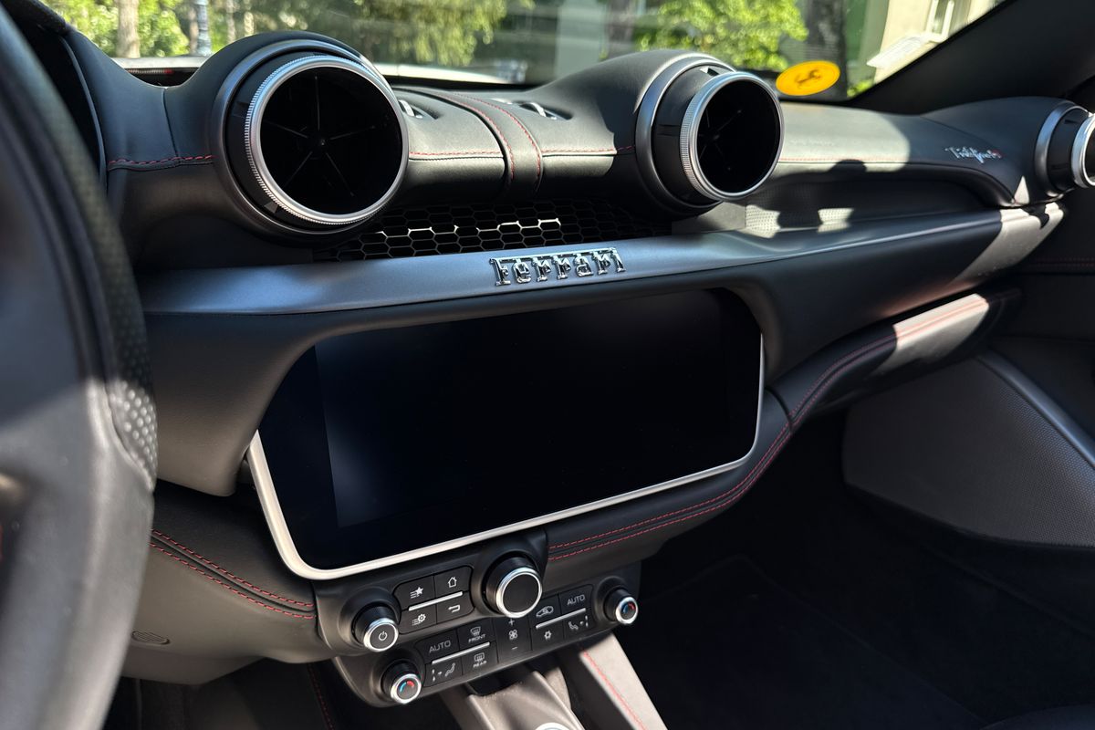 Ferrari Portofino M