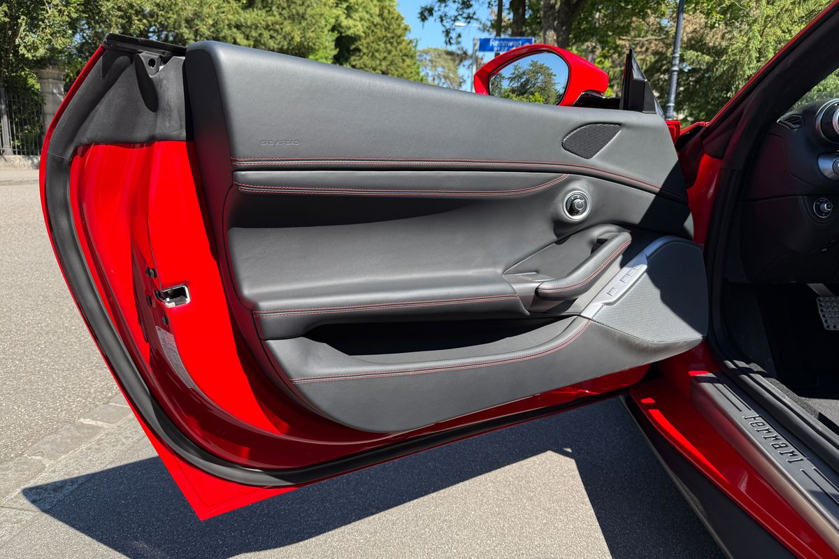 Ferrari Portofino M