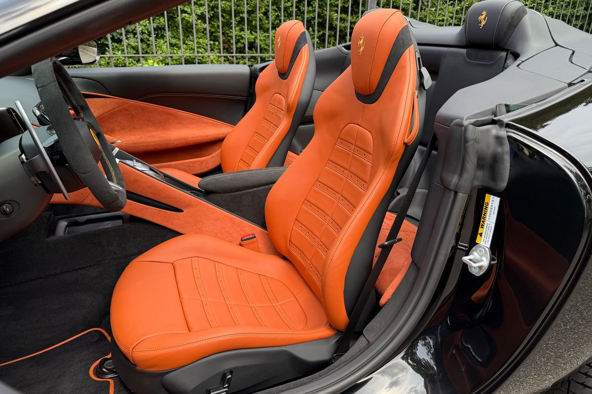 Ferrari Roma Spider