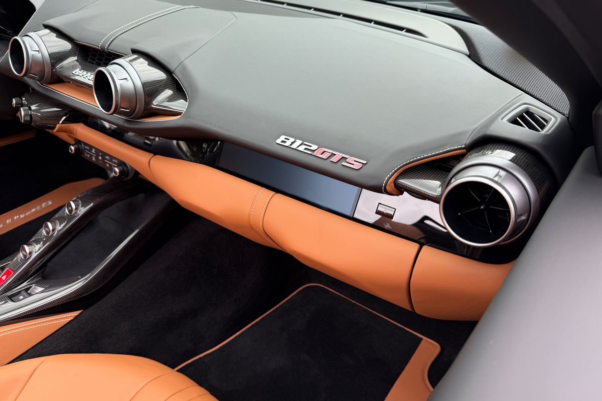 Ferrari 812 GTS