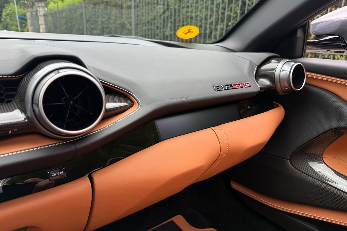 Ferrari 812 GTS