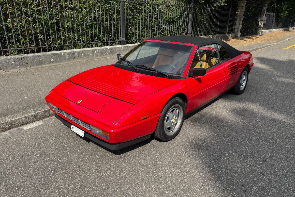 Ferrari Mondial T Cabriolet