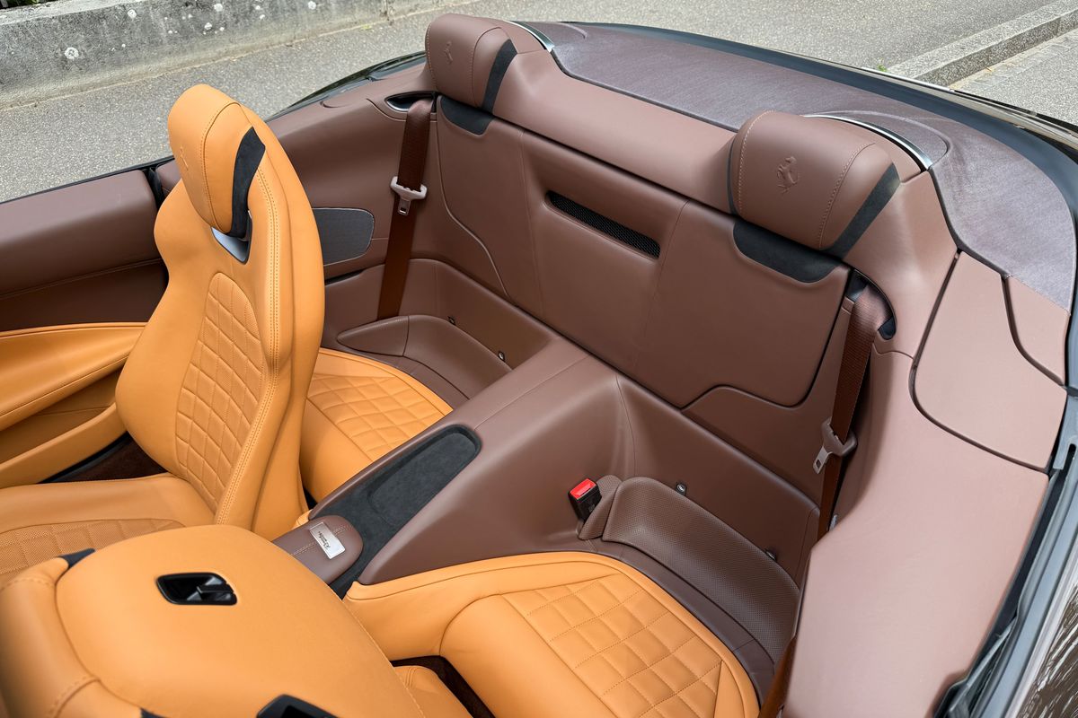 Ferrari Roma Spider