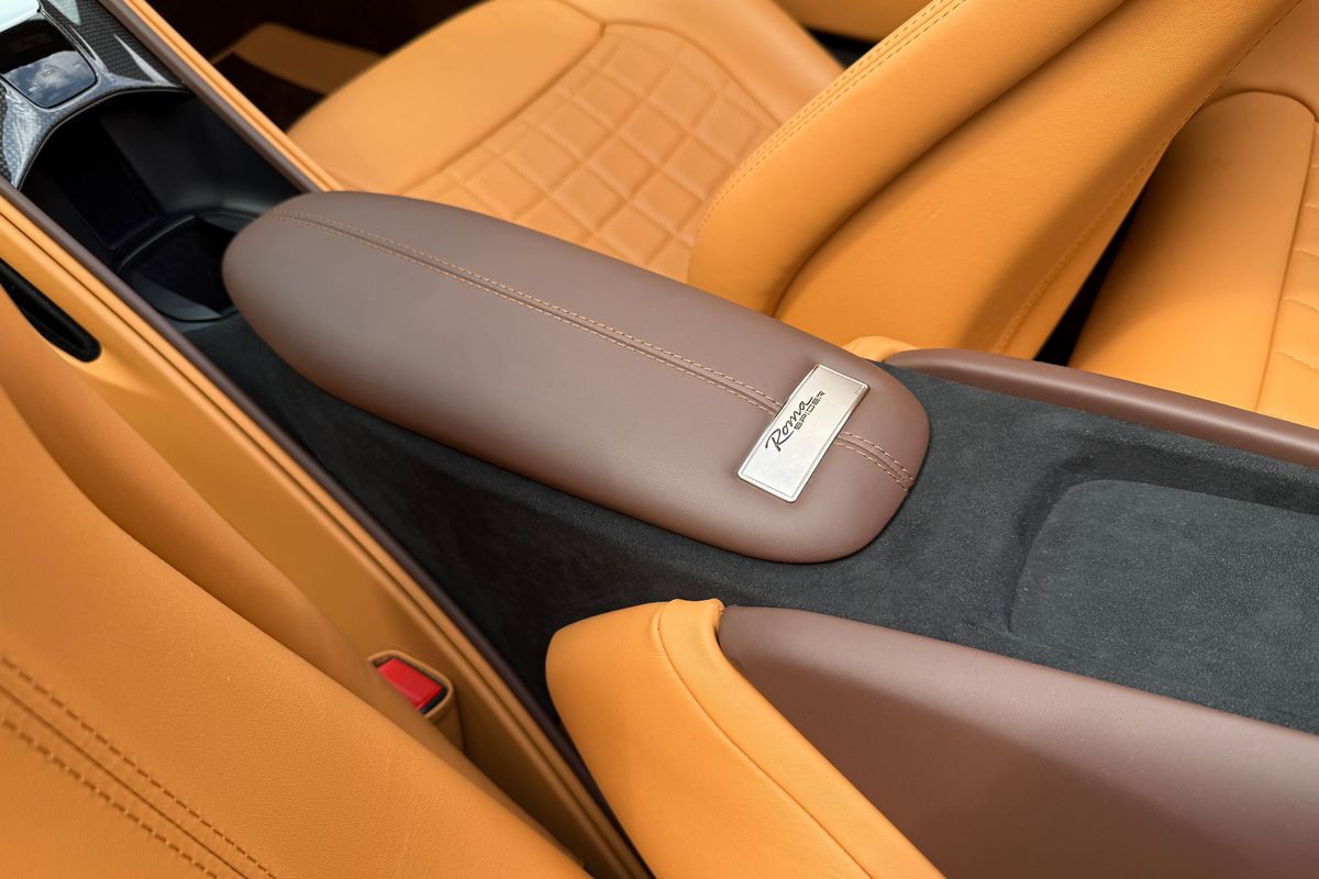 Ferrari Roma Spider