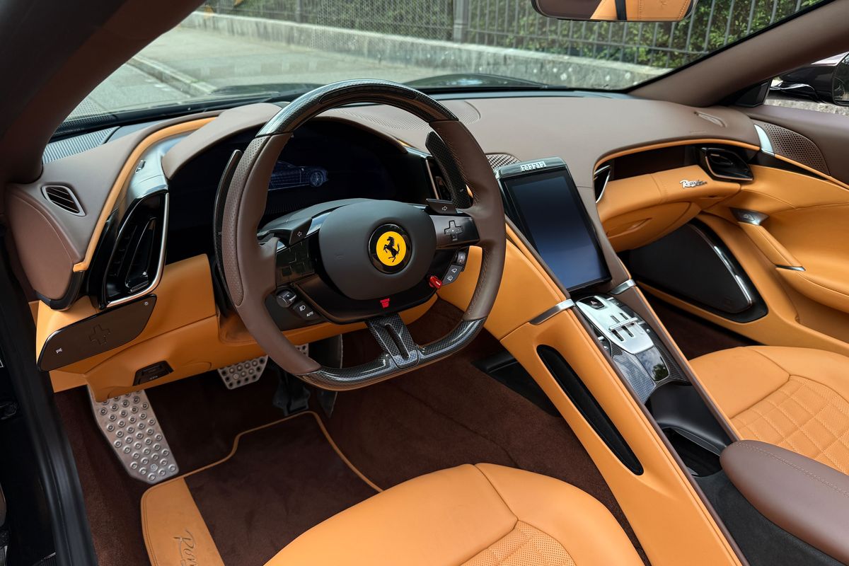 Ferrari Roma Spider