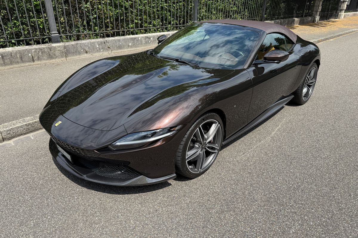 Ferrari Roma Spider
