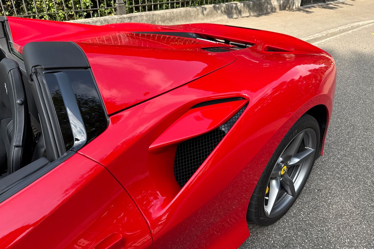 Ferrari F8 Spider