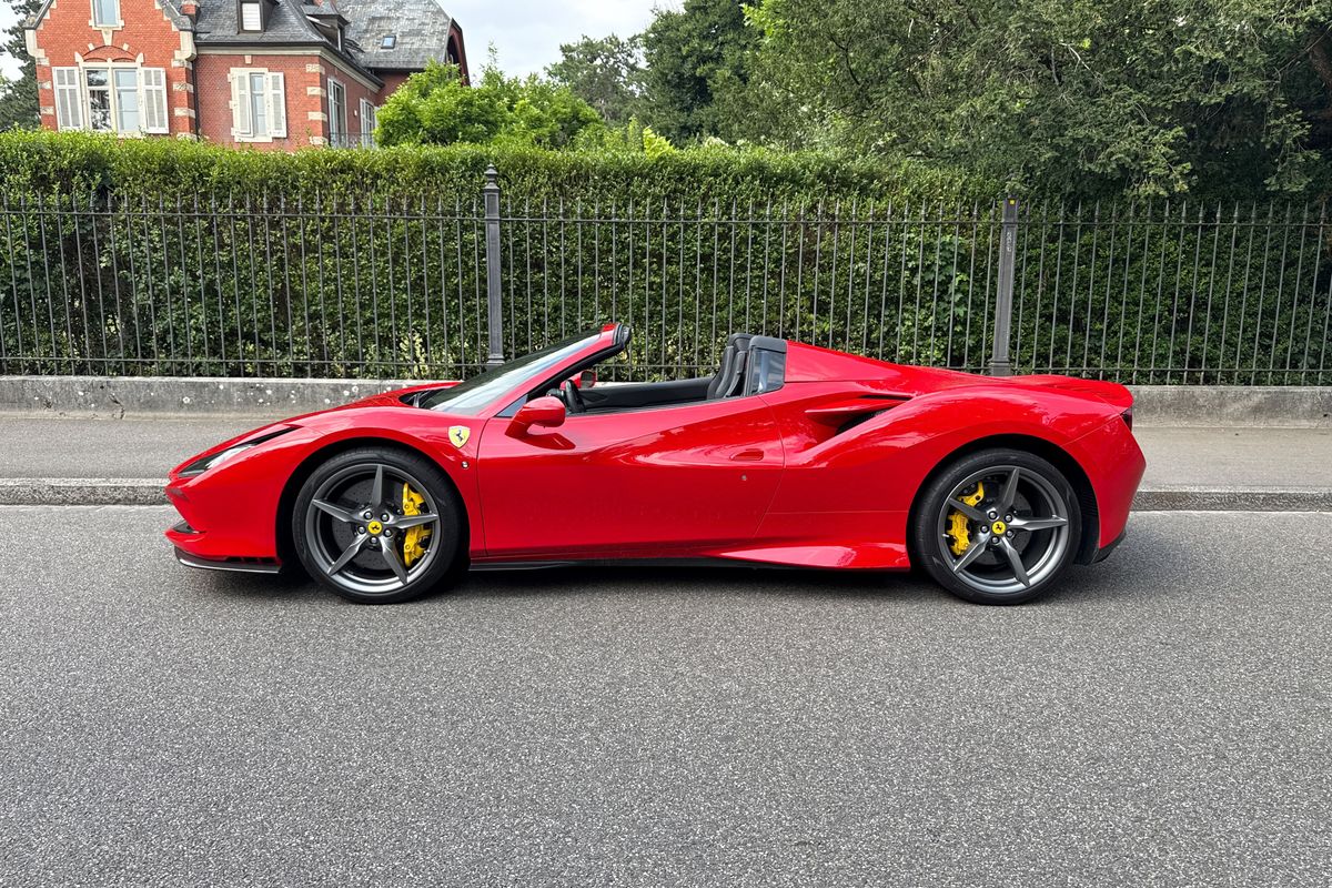 Ferrari F8 Spider