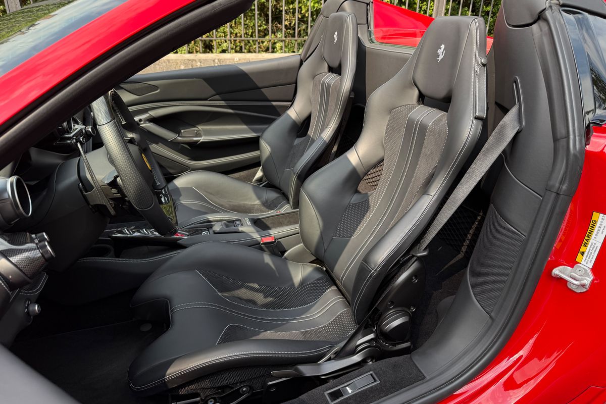Ferrari F8 Spider