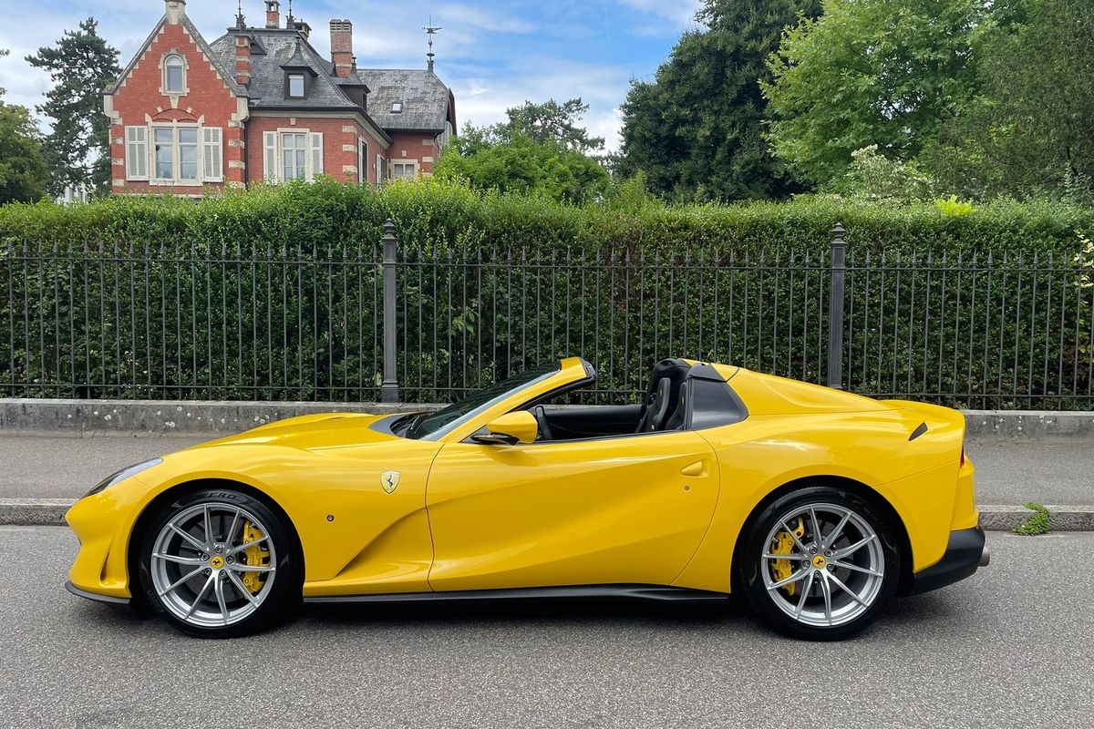 Ferrari 812 GTS