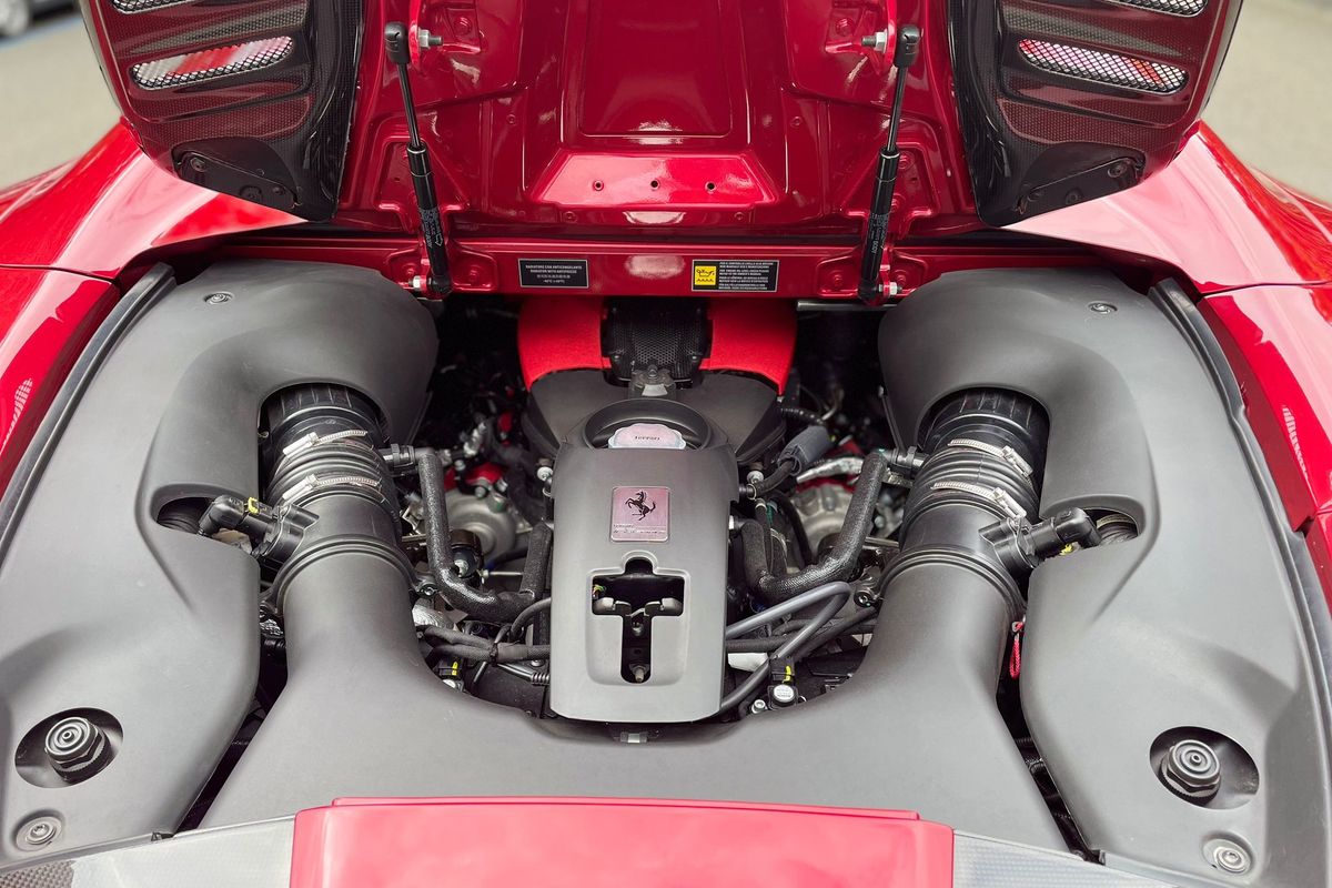 Ferrari F8 Spider