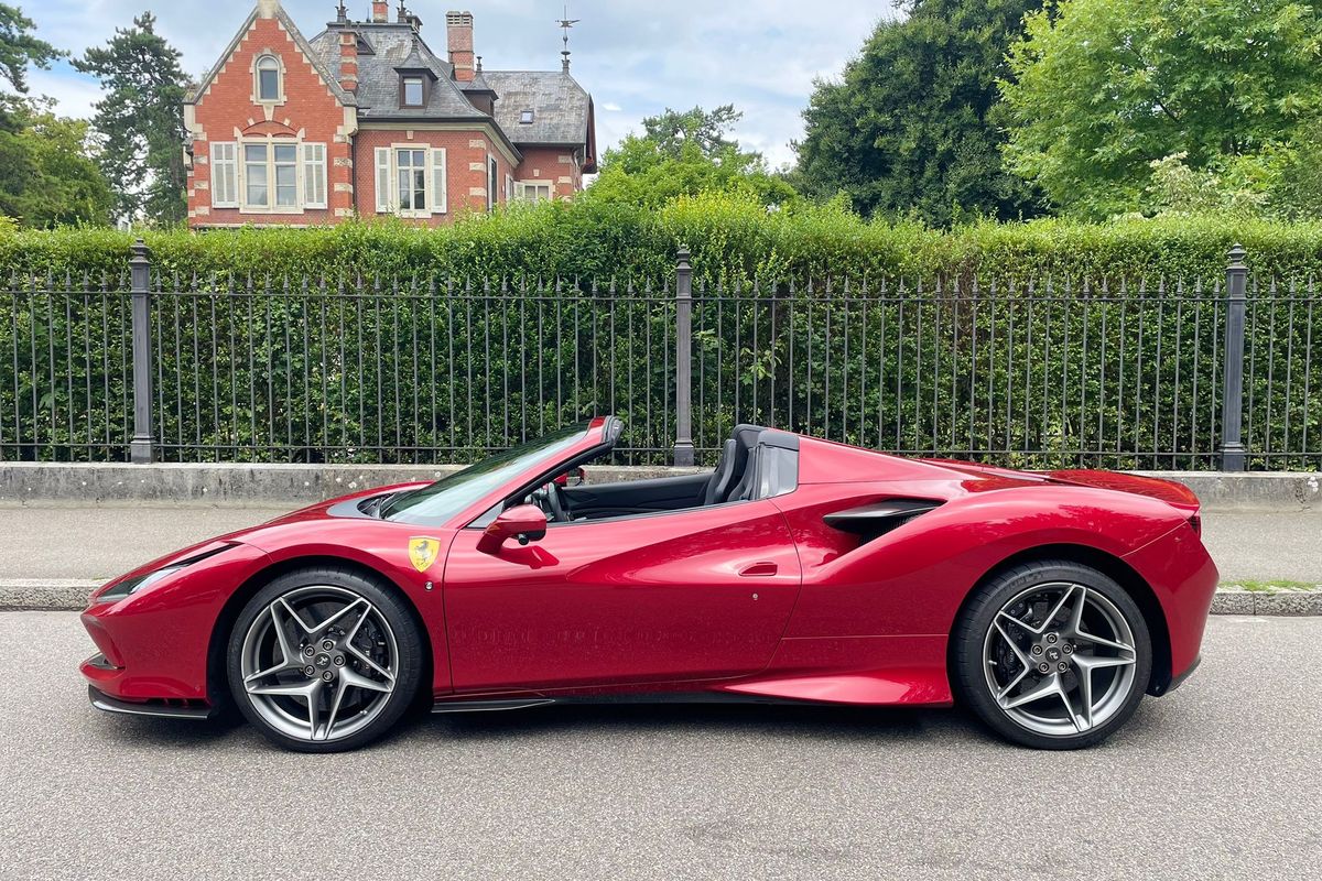 Ferrari F8 Spider