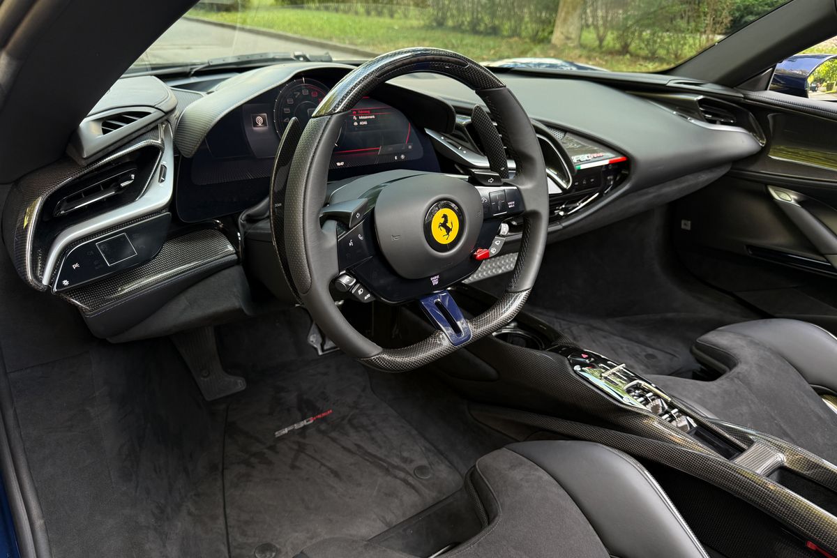 Ferrari SF90 Spider "Assetto Fiorano"