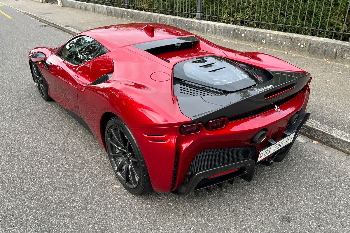 Ferrari SF90 Stradale "Assetto Fiorano"