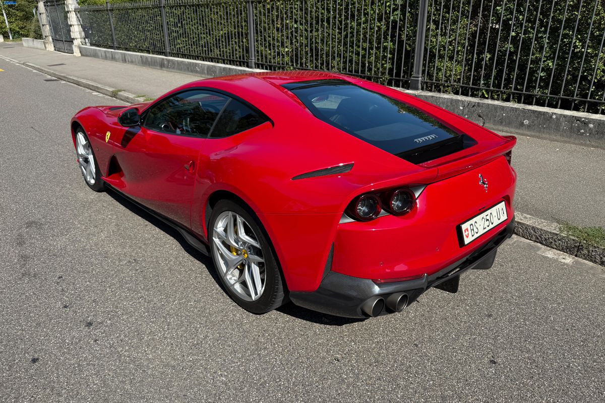 Ferrari 812 Superfast