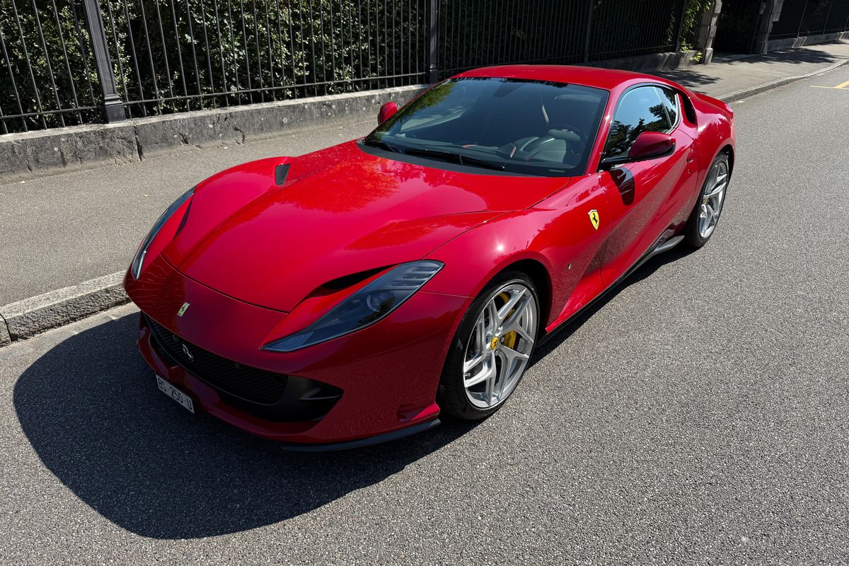 Ferrari 812 Superfast