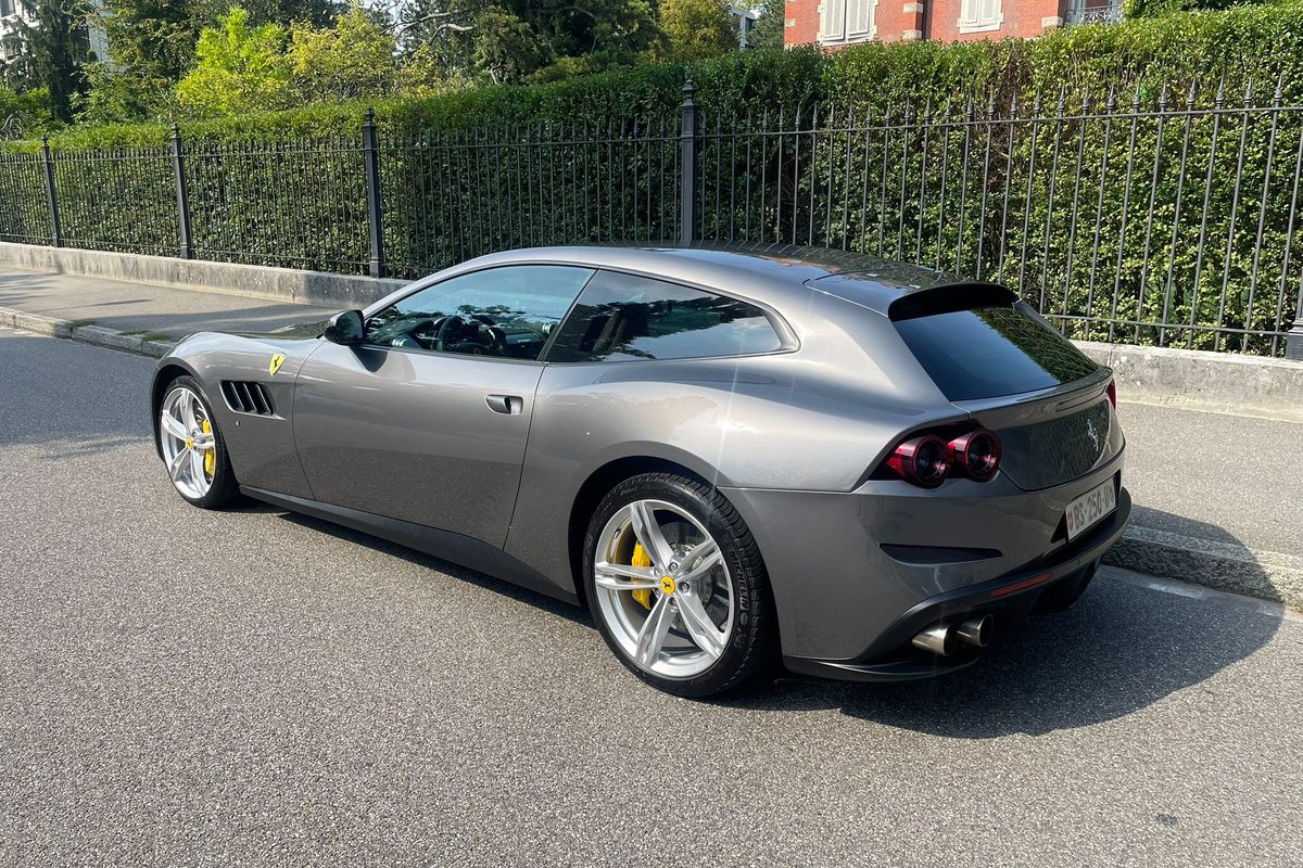 Ferrari GTC4 Lusso