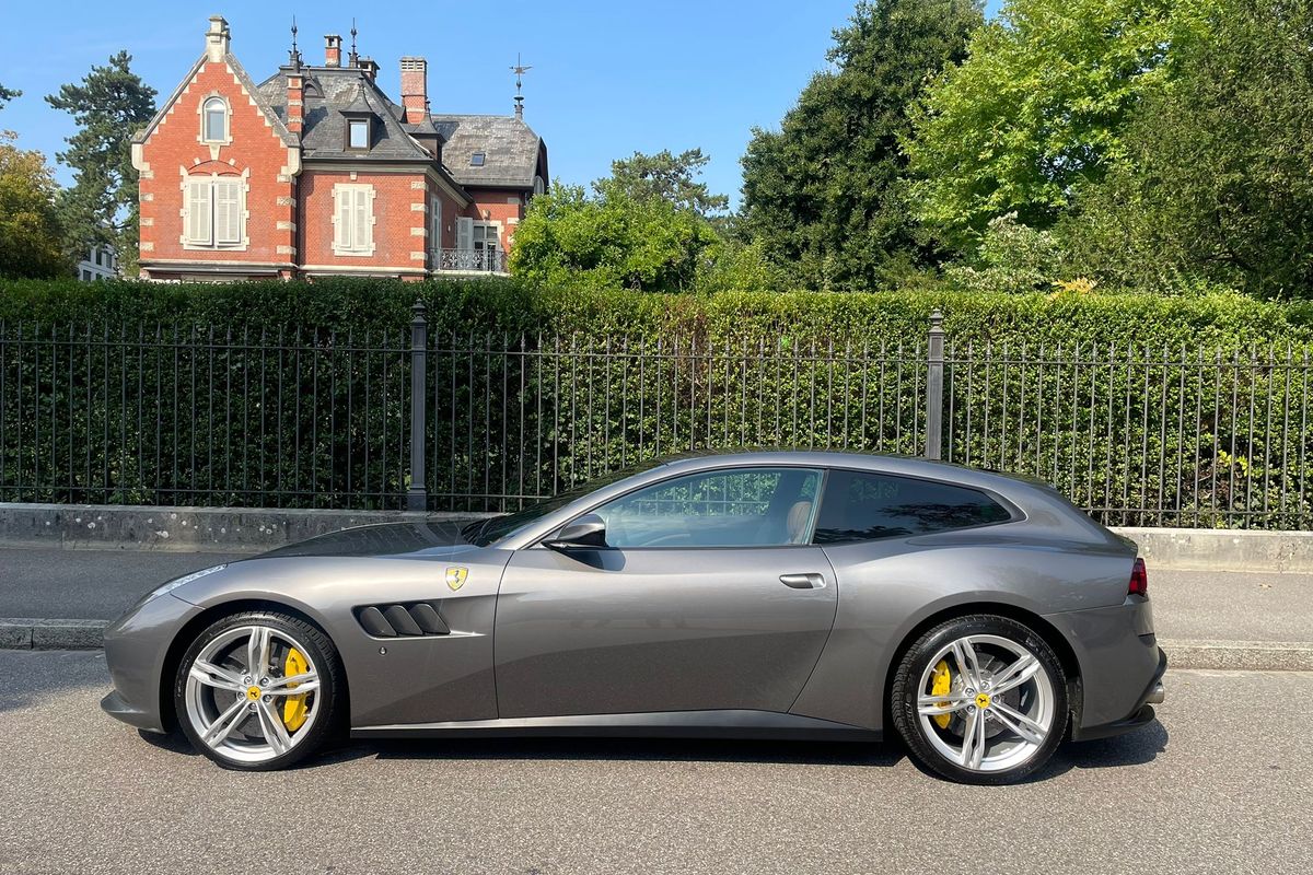 Ferrari GTC4 Lusso