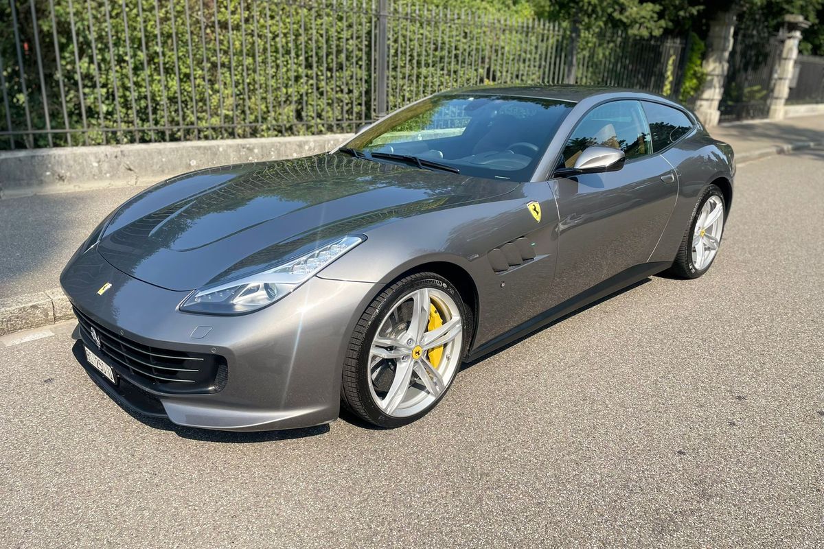 Ferrari GTC4 Lusso