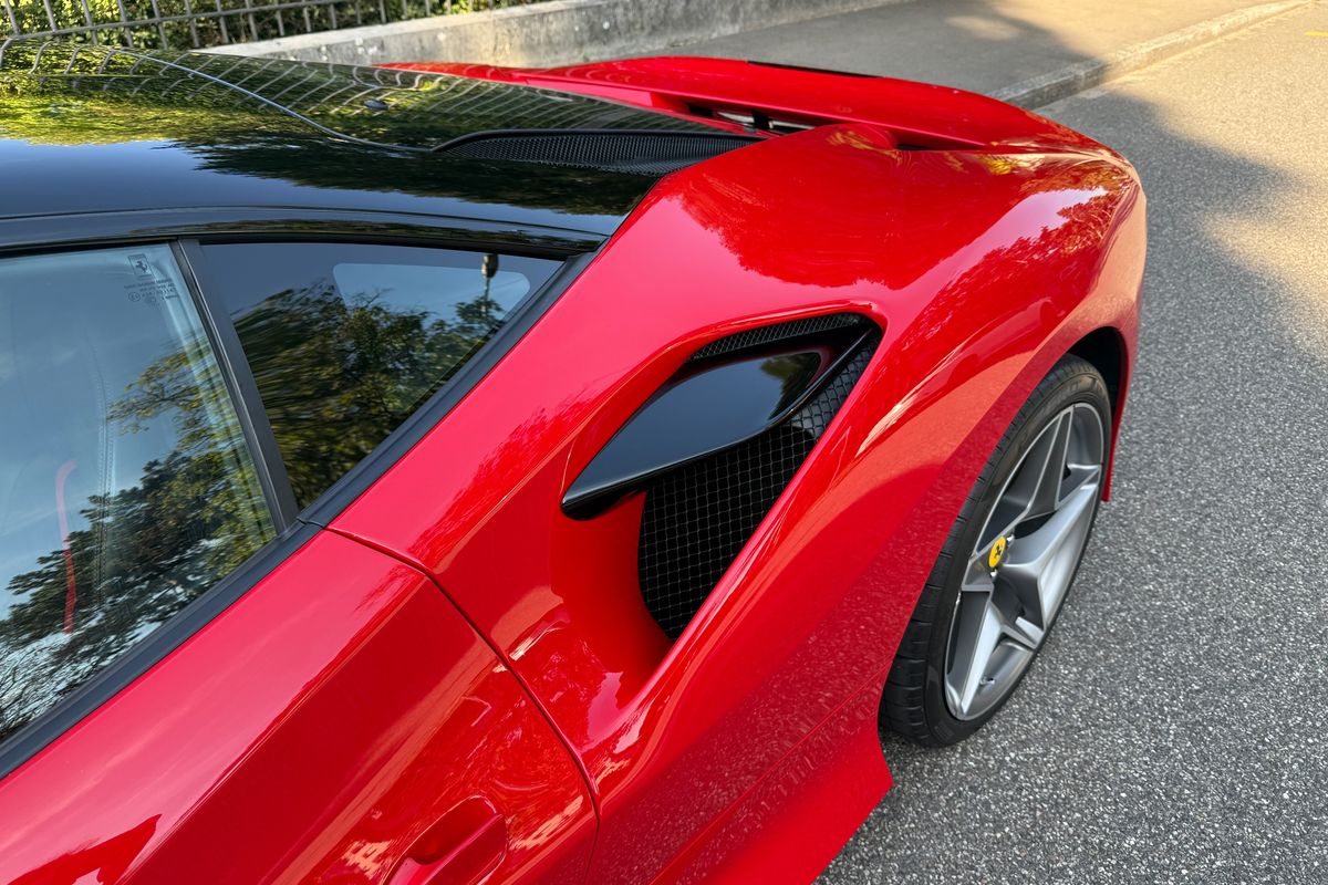 Ferrari F8 Tributo