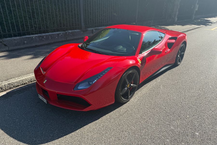 /en/stock/previously-sold/details/ferrari-488-gtb/608