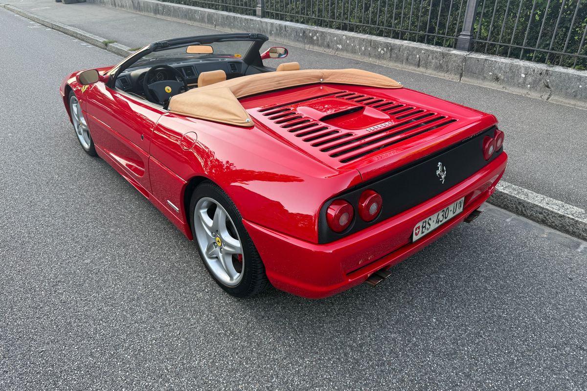 Ferrari F355 Spider "Serie Fiorano"