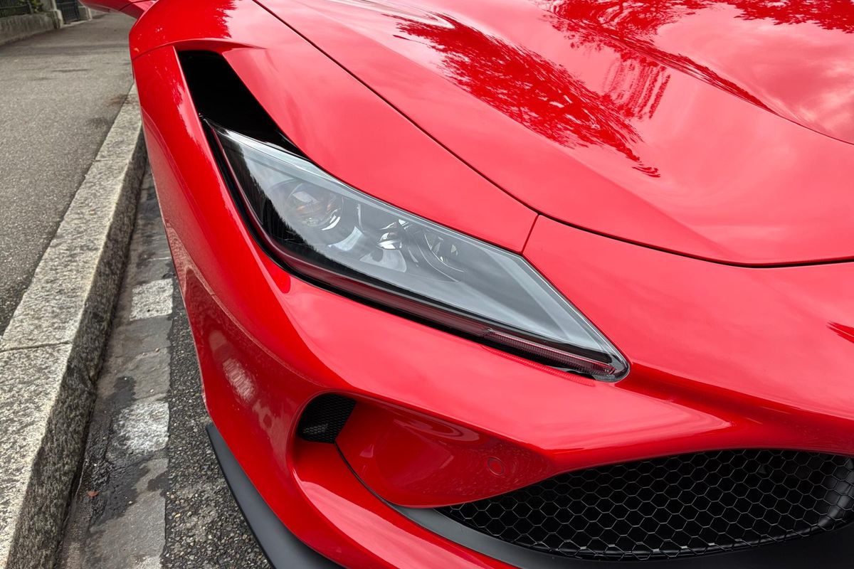 Ferrari F8 Spider
