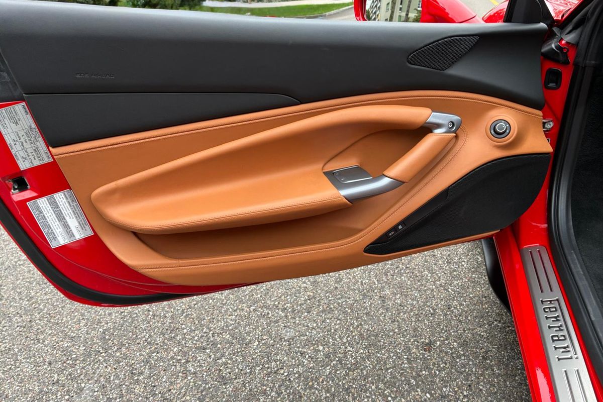 Ferrari F8 Spider