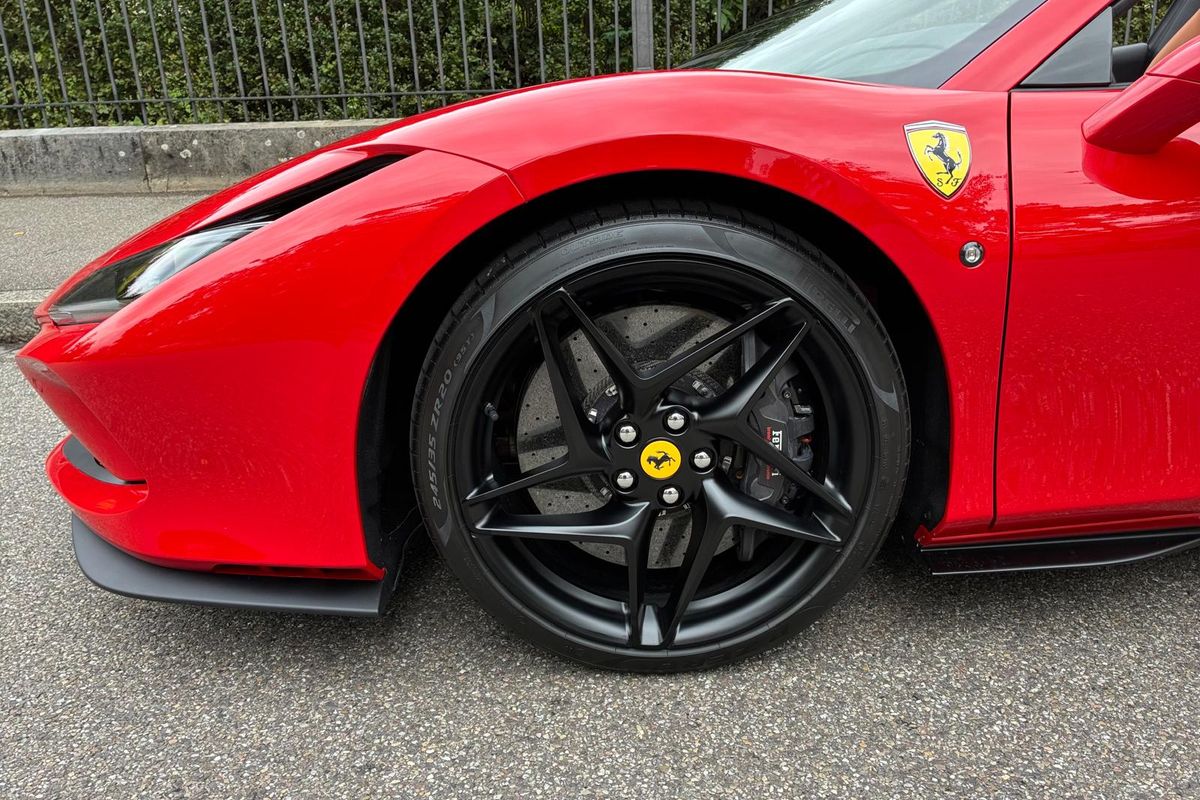 Ferrari F8 Spider