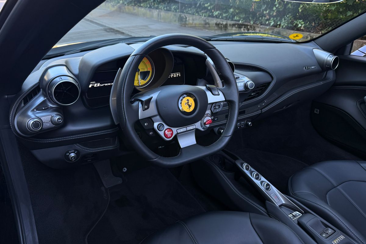 Ferrari F8 Spider