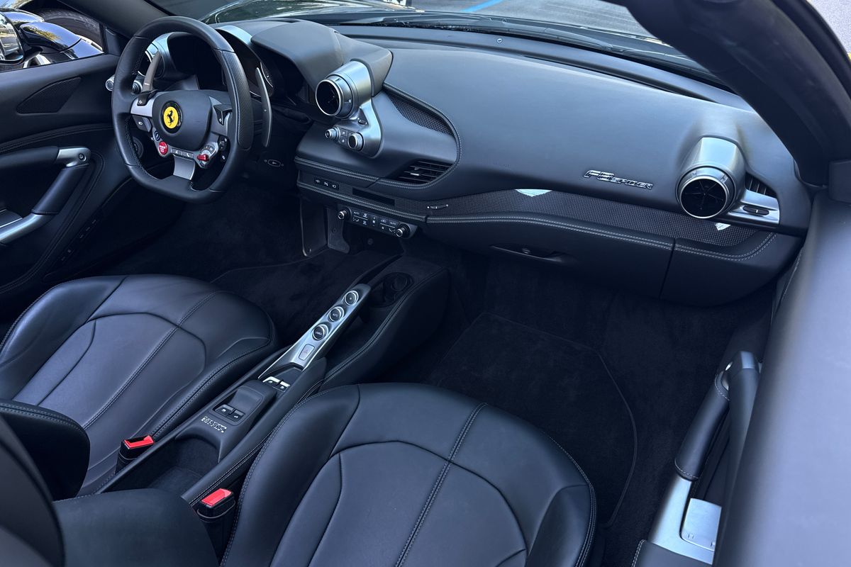 Ferrari F8 Spider