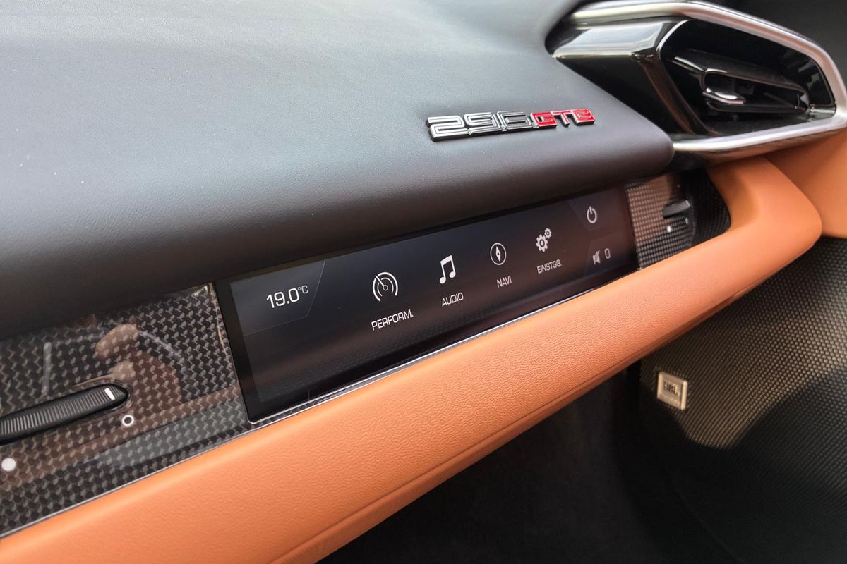 Ferrari 296 GTB