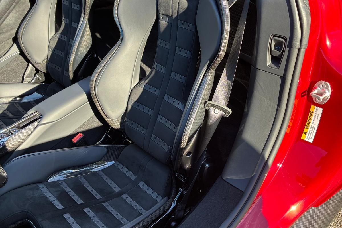 Ferrari 296 GTS
