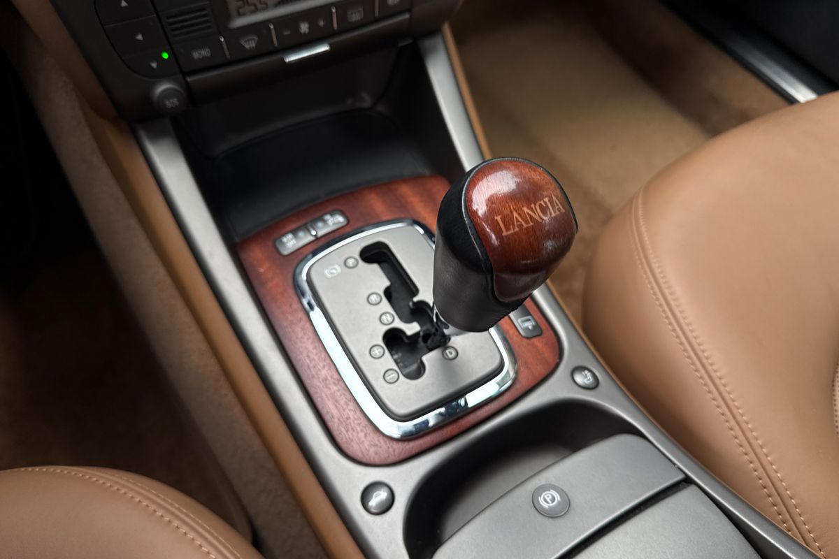 Lancia Thesis 3.2 V6