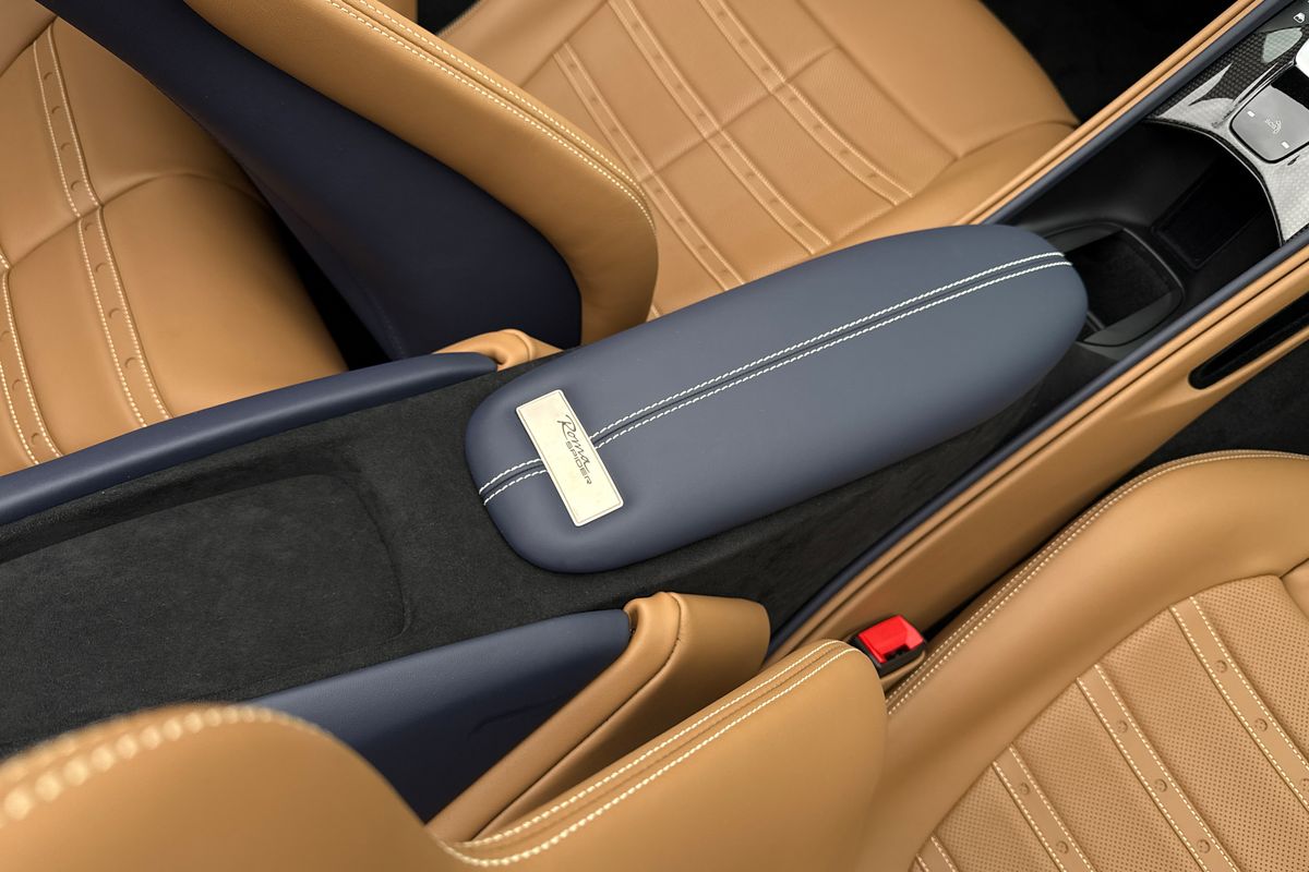 Ferrari Roma Spider