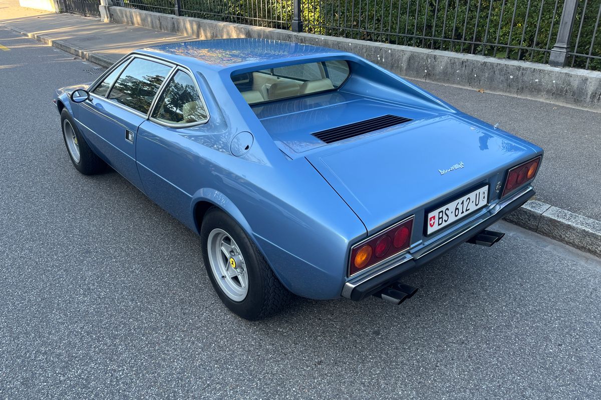 Ferrari Dino 308 GT4