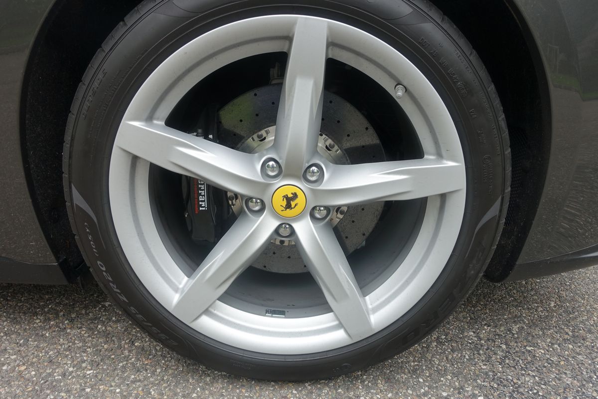 Ferrari GTC4 Lusso