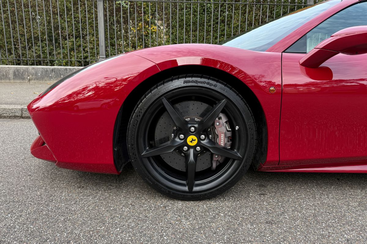 Ferrari 488 Spider